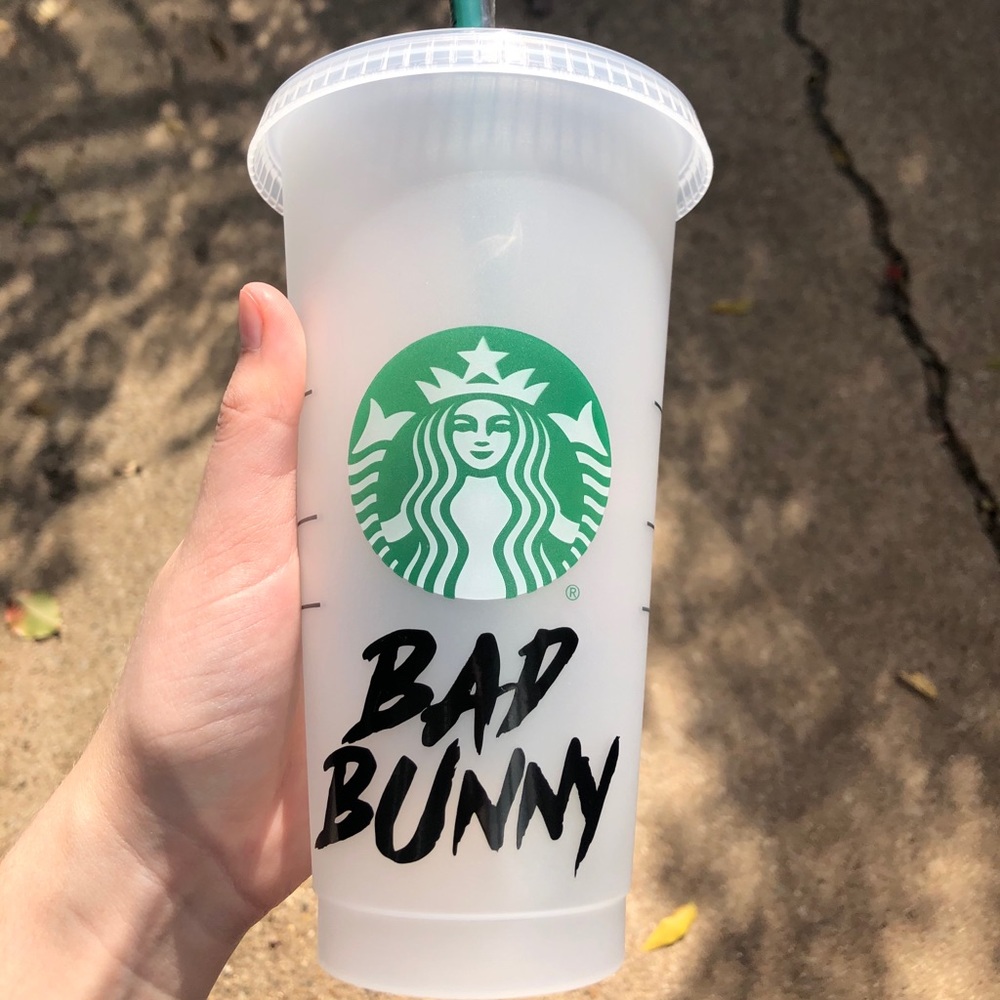 Bad Bunny 🐰 venti reusable Starbucks cup - Picture 2 of 2